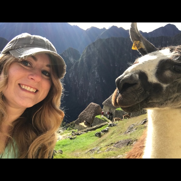 Meet your Posher, Stacey - Picture 2 of 2